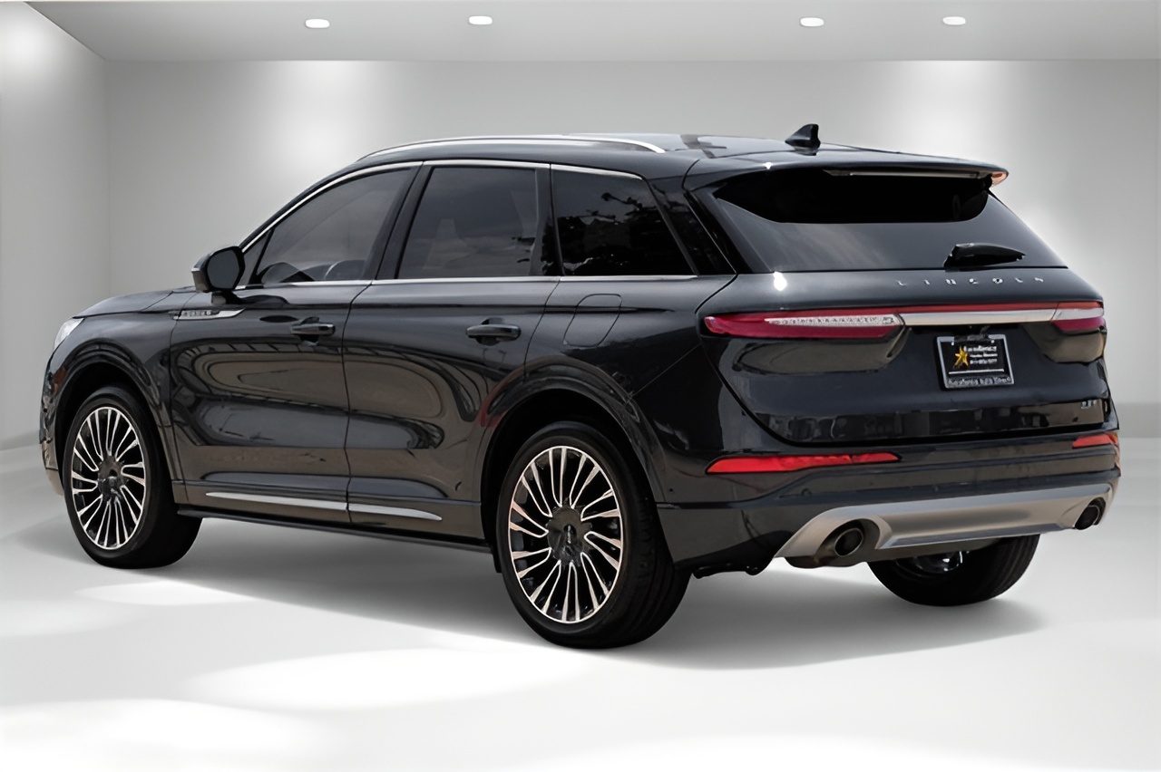 Vehicle image 69 of 69