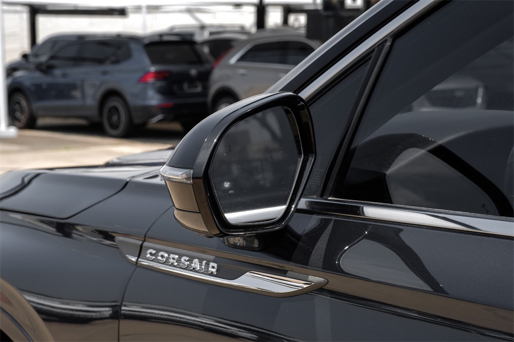 Vehicle image 43 of 69