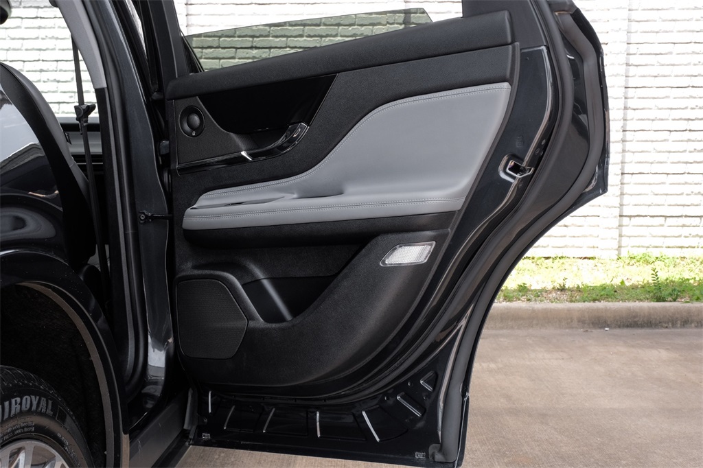 Vehicle image 49 of 69