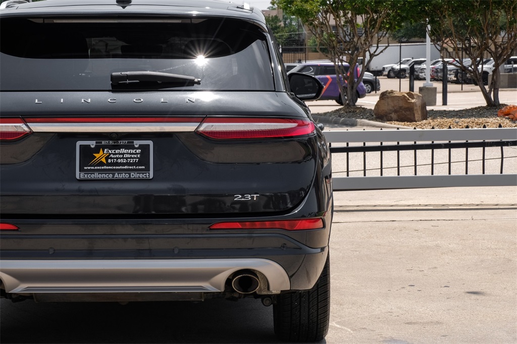 Vehicle image 7 of 69