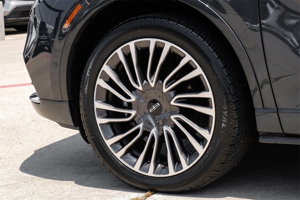 Vehicle image 57 of 69