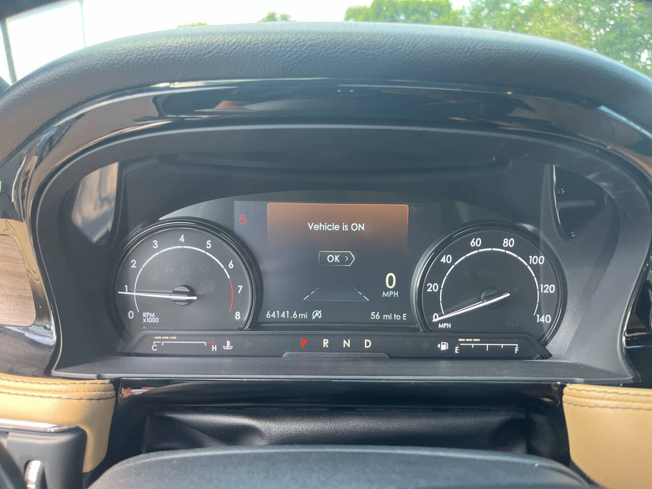 Vehicle image 8 of 21
