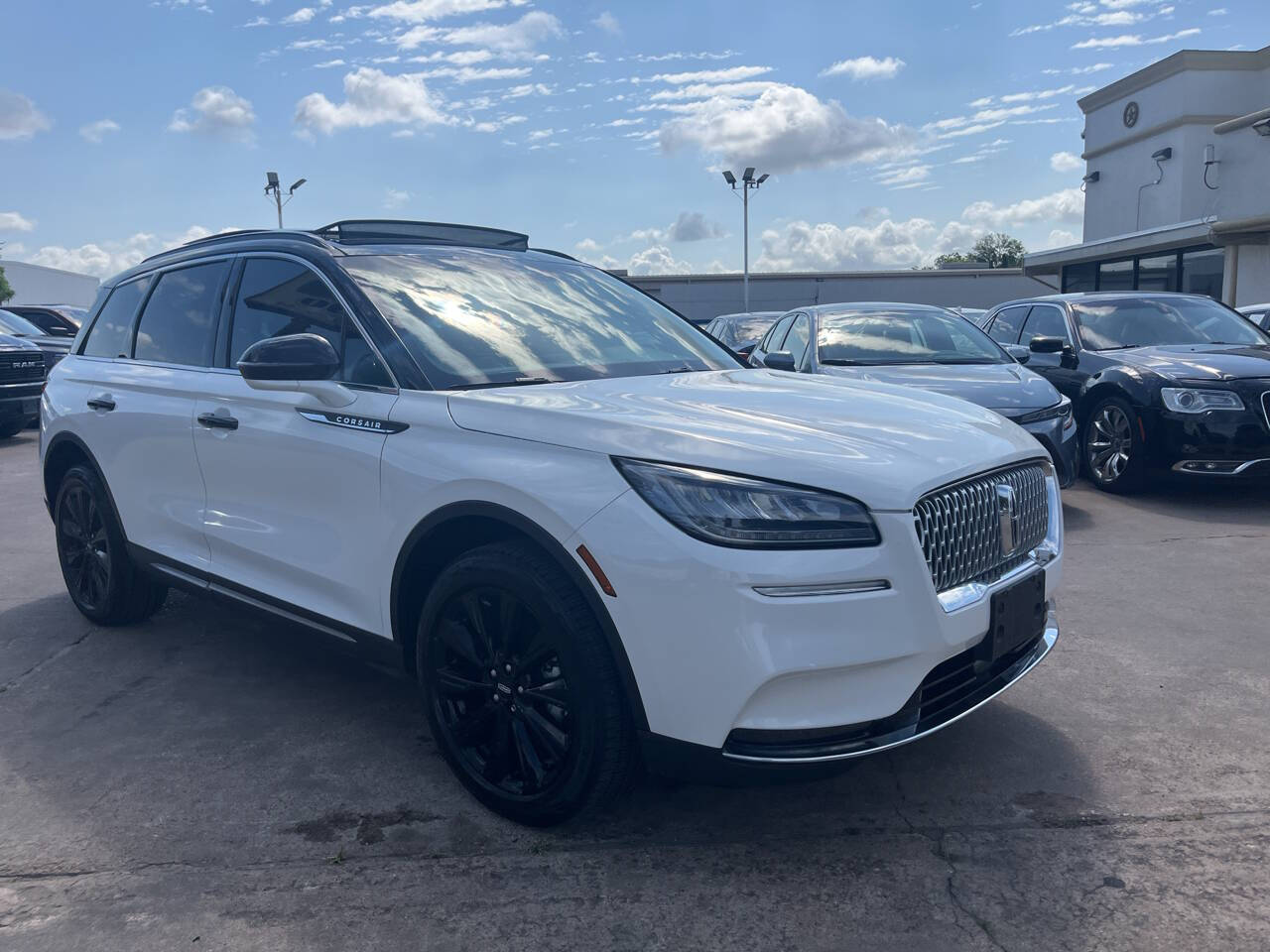 Vehicle image 2 of 21
