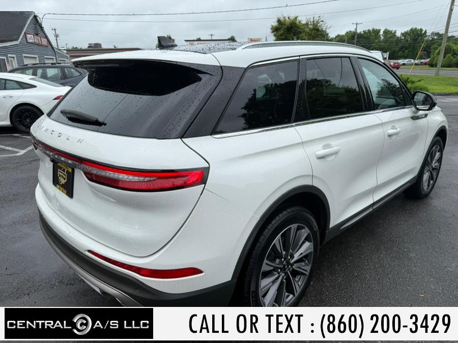 Vehicle image 6 of 32