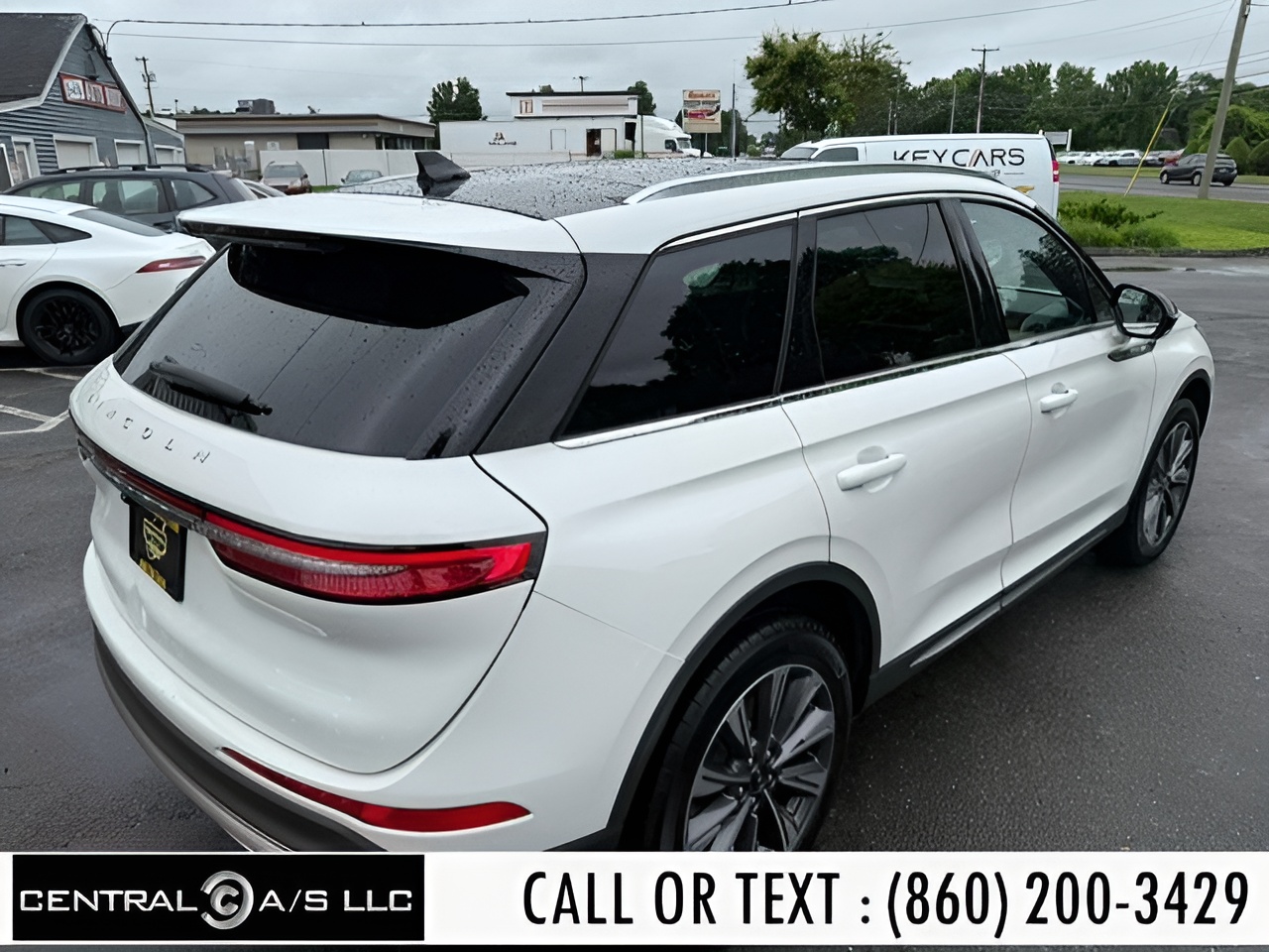 Vehicle image 31 of 32