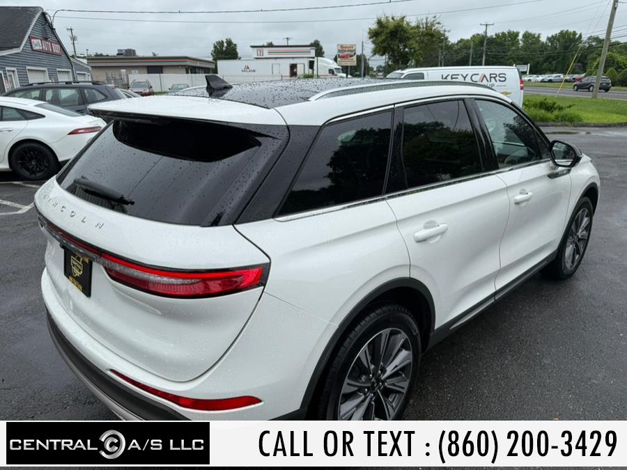 Vehicle image 5 of 32