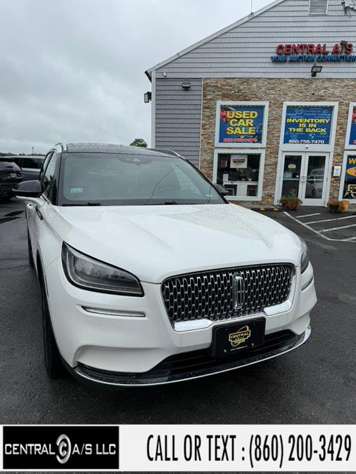 Vehicle image 10 of 32