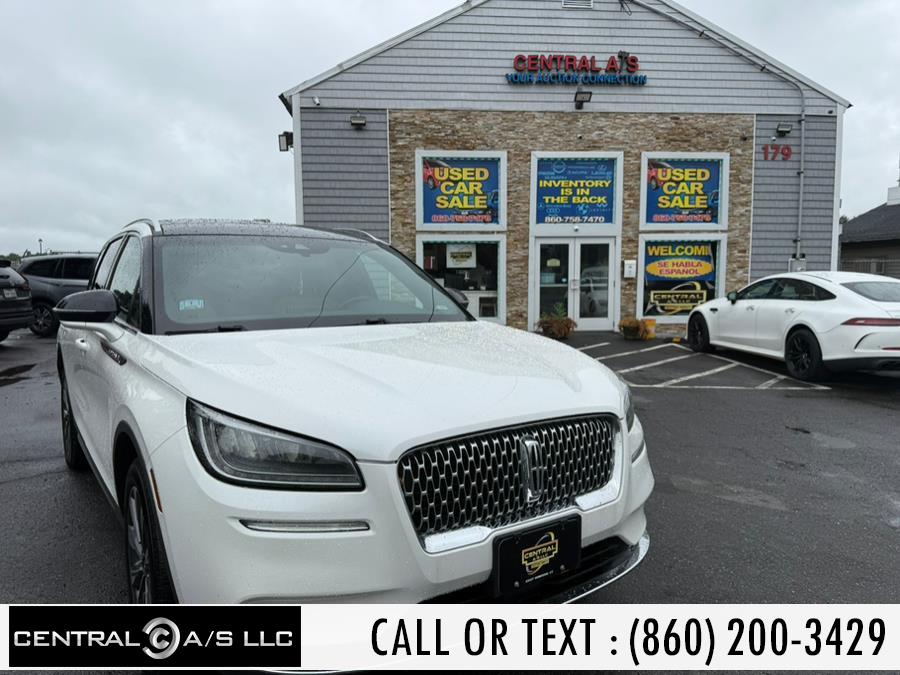 Vehicle image 4 of 32