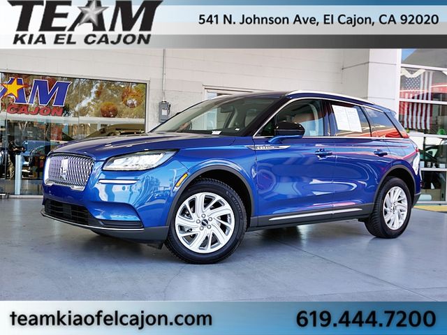 2020 Lincoln Corsair Standard Image 3 of 40
