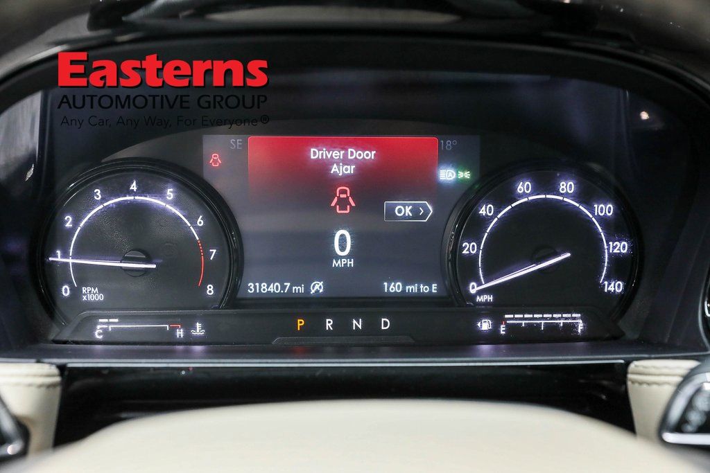 Vehicle image 48 of 62
