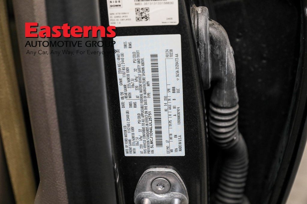 Vehicle image 61 of 62