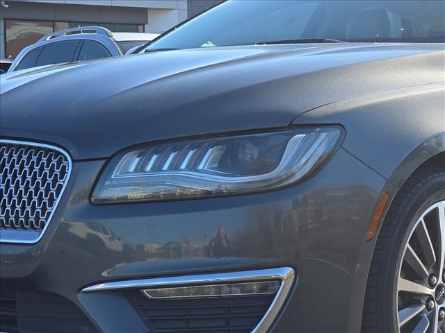 2020 Lincoln MKZ Standard Image 31 of 31