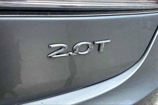 Vehicle image 31 of 32