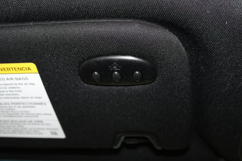 Vehicle image 37 of 45