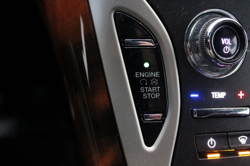 Vehicle image 30 of 45