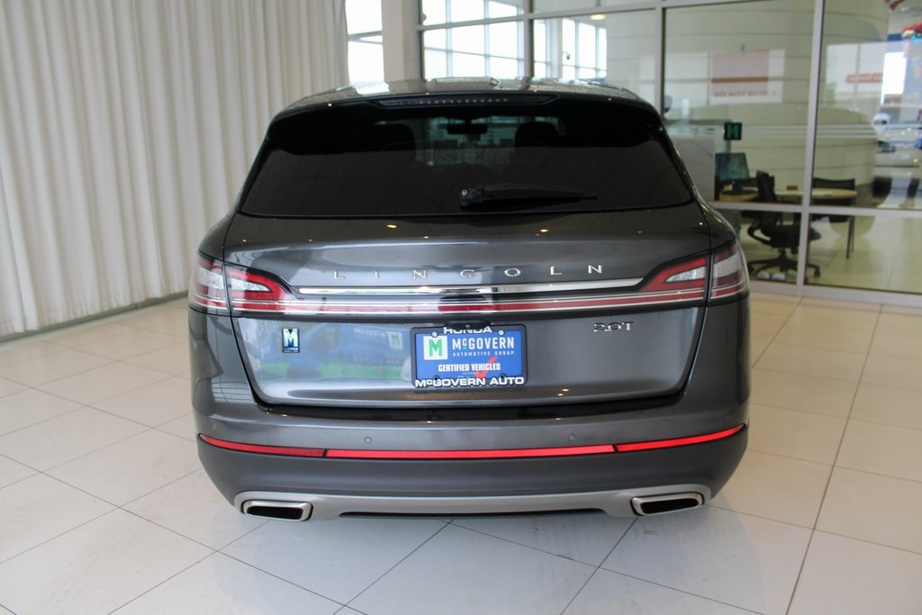 Vehicle image 42 of 45
