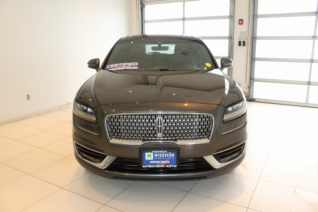 Vehicle image 2 of 45