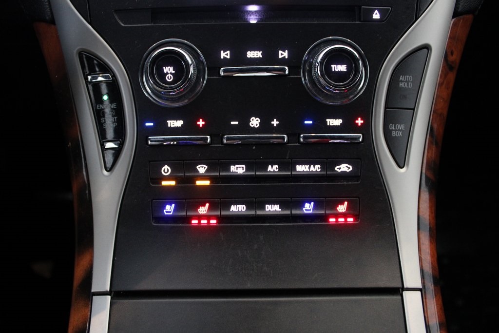 Vehicle image 29 of 45