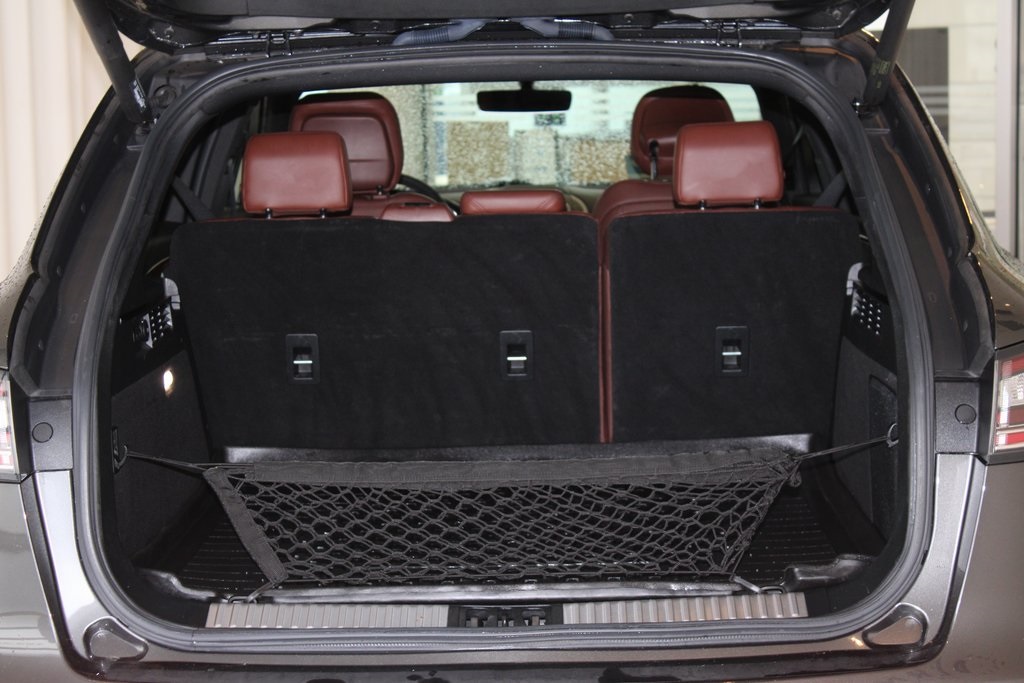 Vehicle image 44 of 45