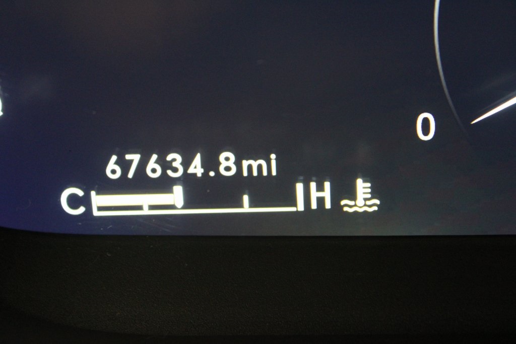 Vehicle image 36 of 45