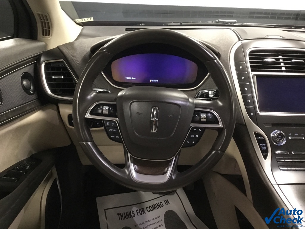 Vehicle image 31 of 47