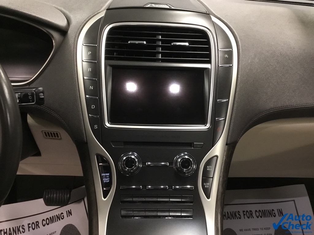 Vehicle image 42 of 47