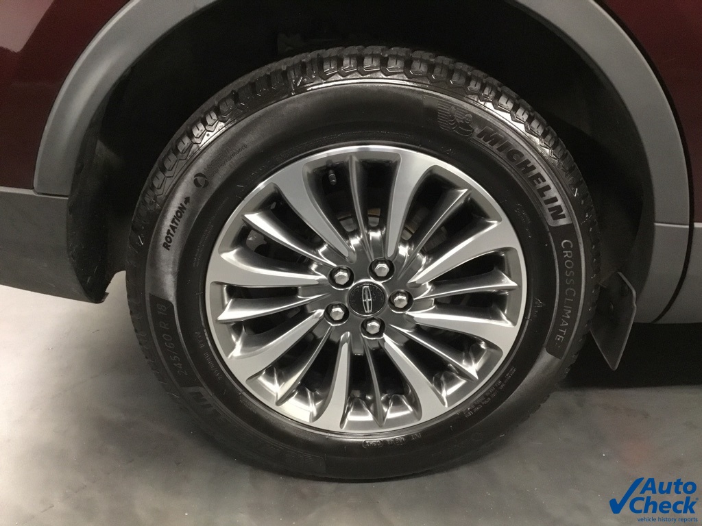 Vehicle image 14 of 47