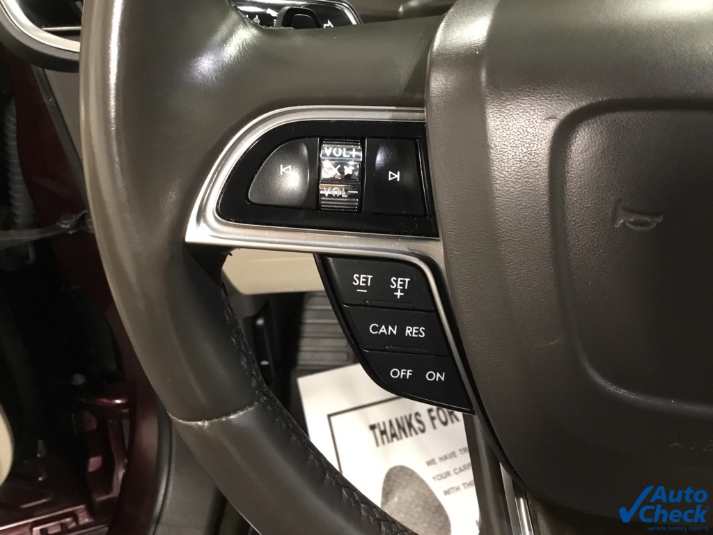 Vehicle image 39 of 47