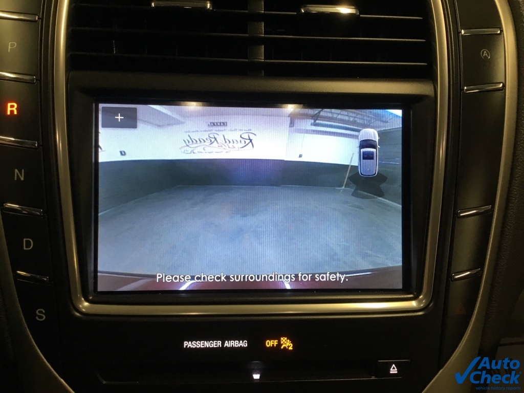Vehicle image 34 of 47
