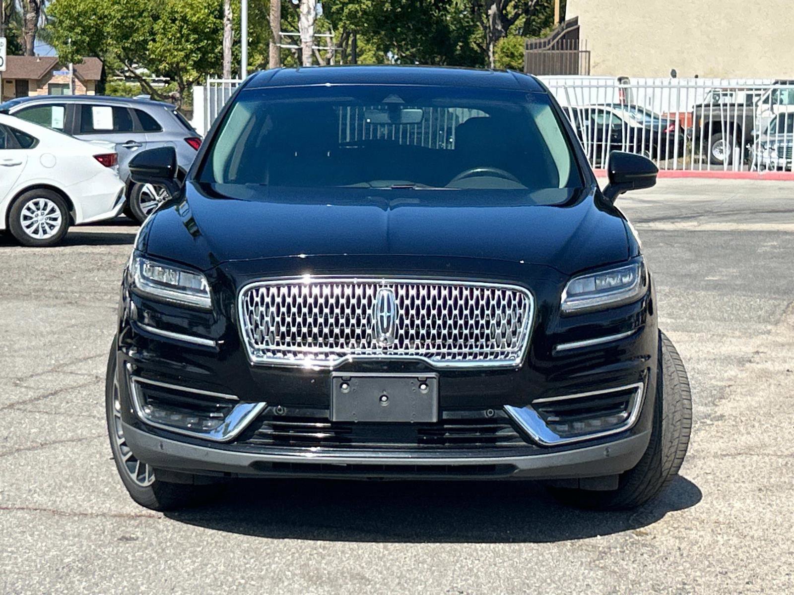Vehicle image 1 of 31