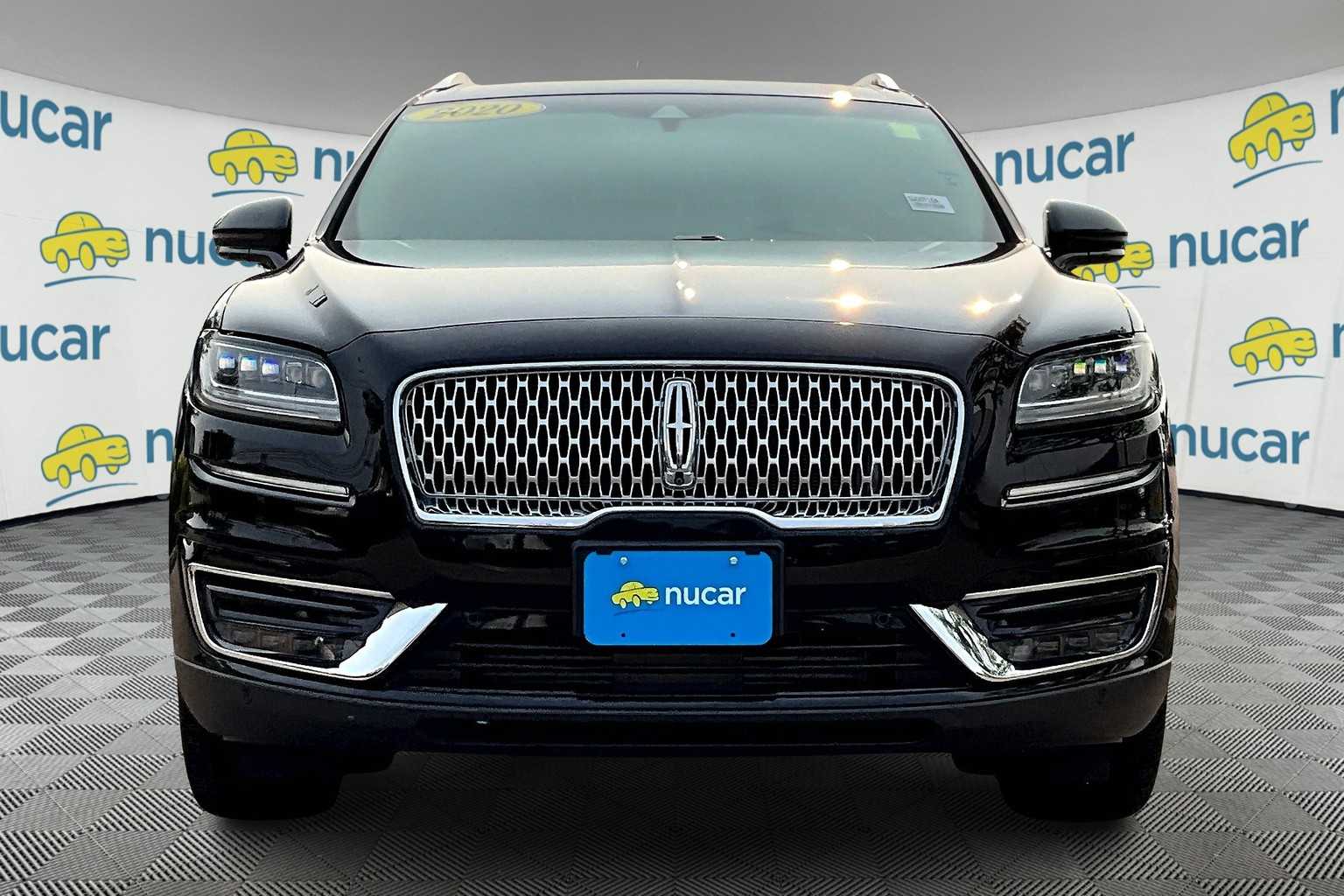 Vehicle image 2 of 34