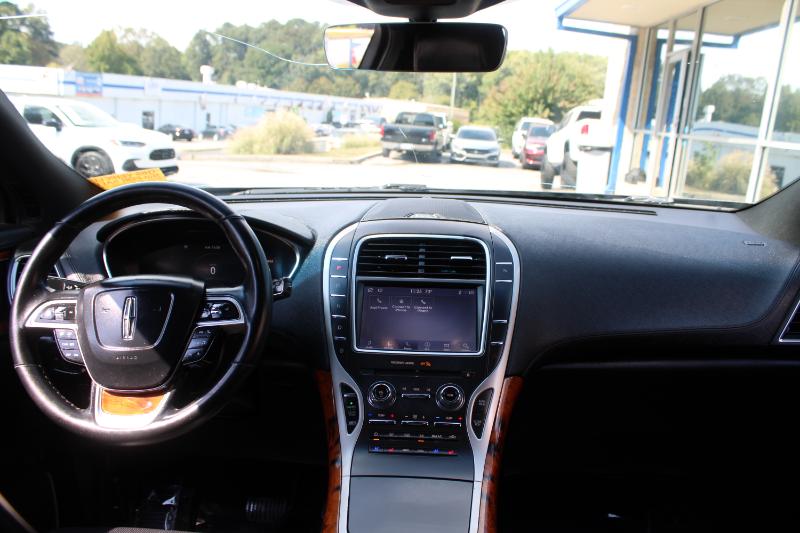 2020 Lincoln Nautilus Reserve Image 20 of 30