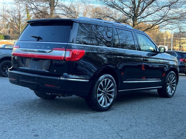 2020 Lincoln Navigator Reserve Image 3 of 25