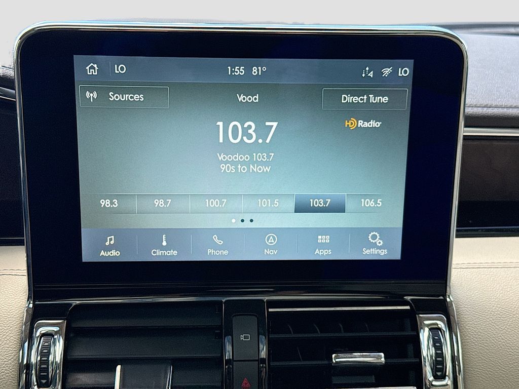 2020 Lincoln Navigator L Reserve Image 24 of 32