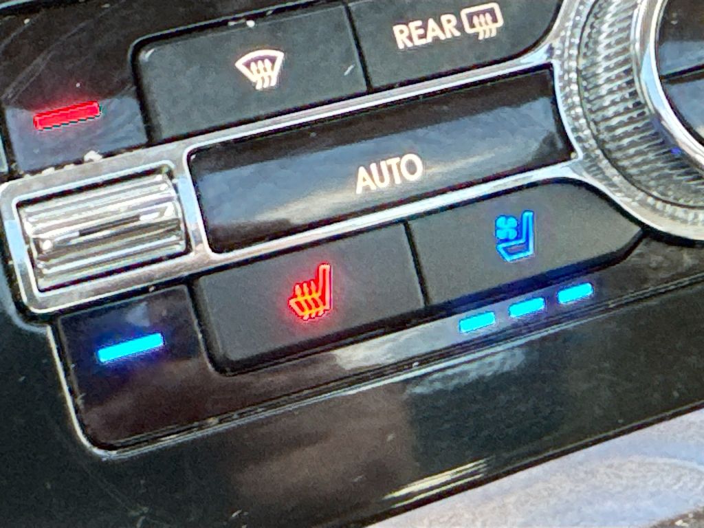 2020 Lincoln Navigator L Reserve Image 28 of 32