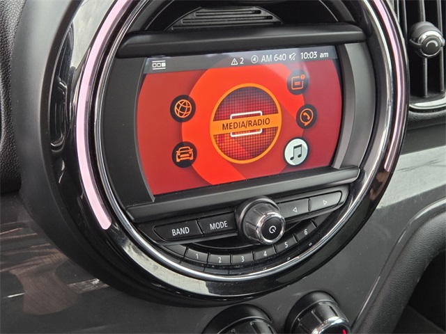 2020 MINI Cooper Countryman Base Image 18 of 24