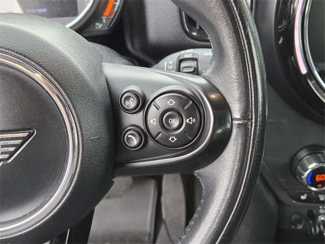 2020 MINI Cooper Countryman Base Image 22 of 24