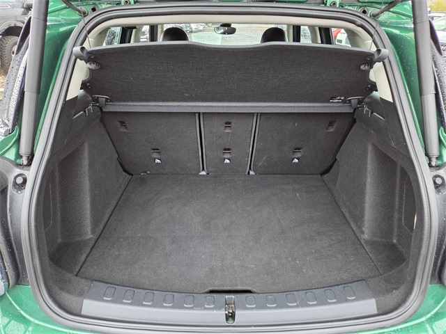 2020 MINI Cooper Countryman Base Image 10 of 24