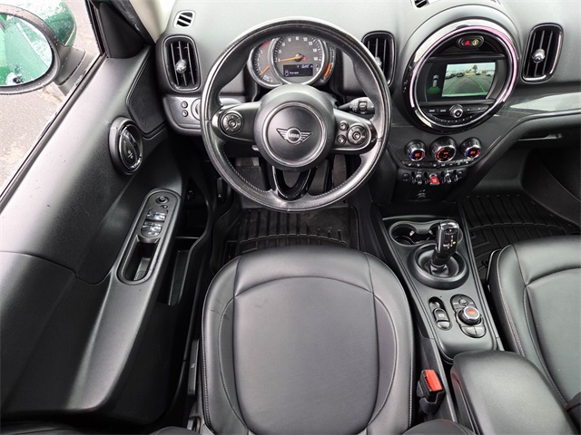 2020 MINI Cooper Countryman Base Image 15 of 24