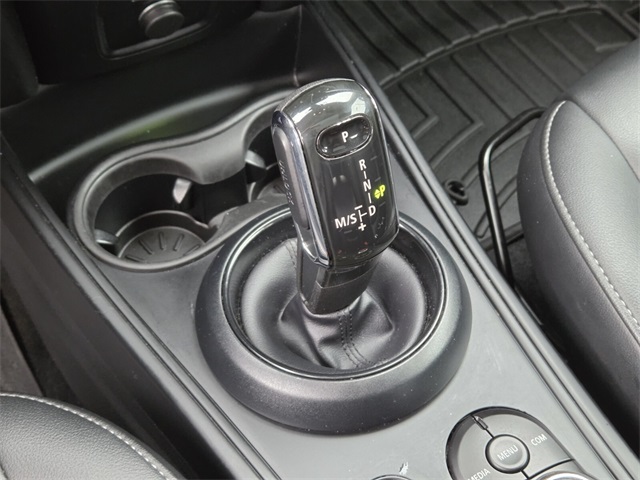 2020 MINI Cooper Countryman Base Image 19 of 24