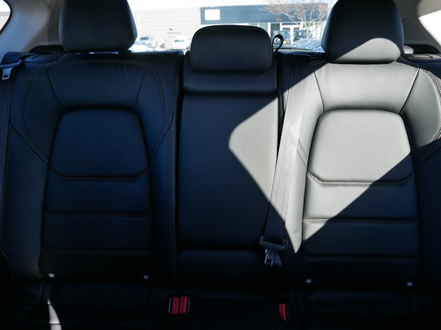 2020 Mazda CX-5 Grand Touring Image 13 of 34