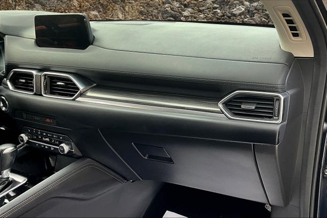 2020 Mazda CX-5 Grand Touring Image 14 of 32