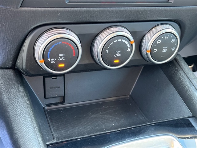 Vehicle image 13 of 30