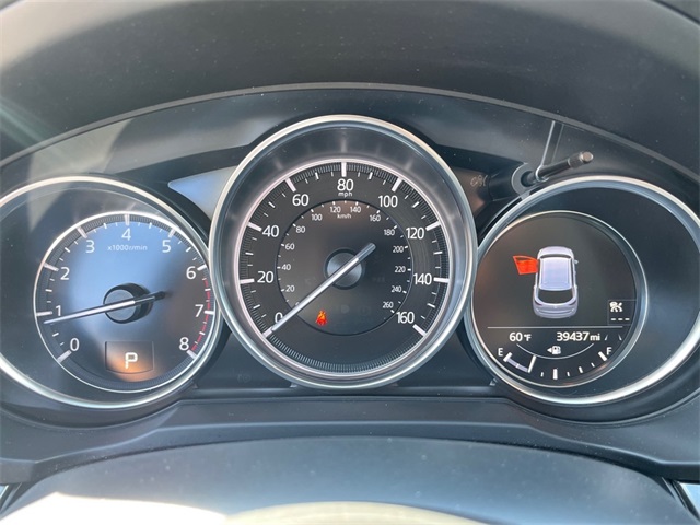 Vehicle image 9 of 30