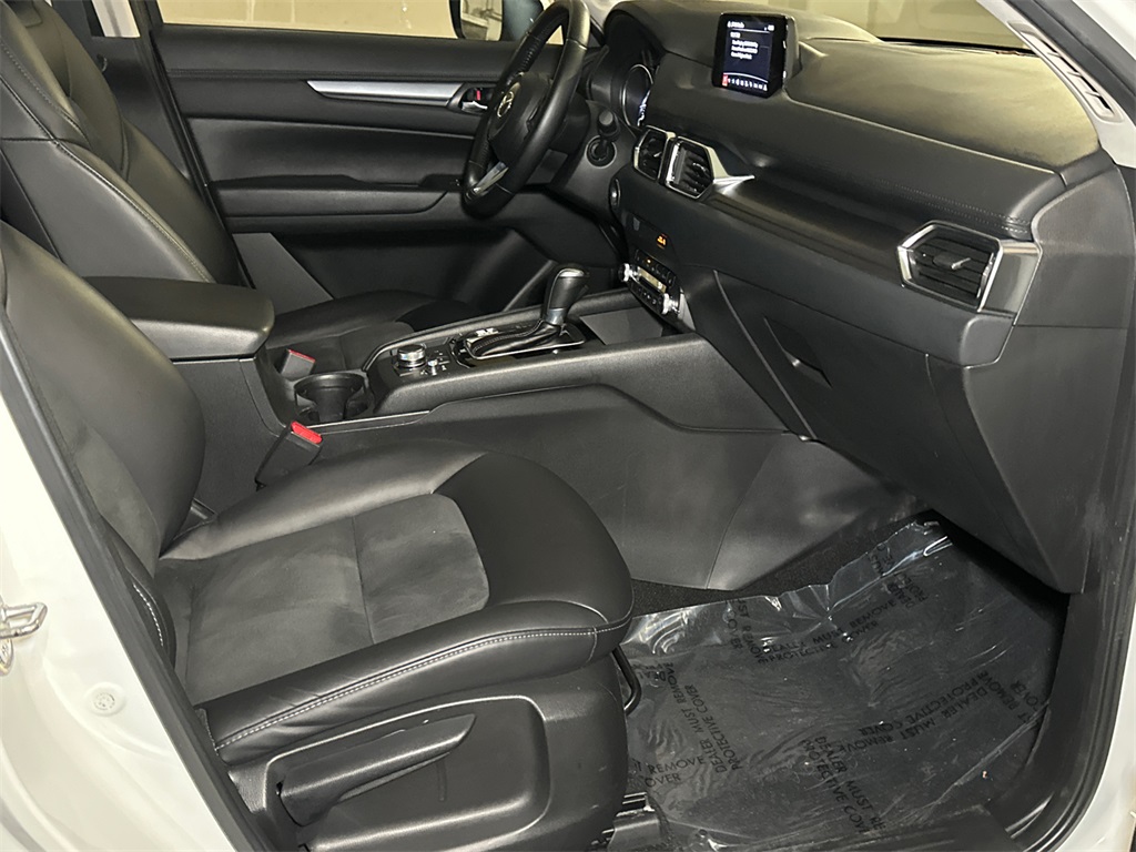 2020 Mazda CX-5 Touring Image 28 of 30