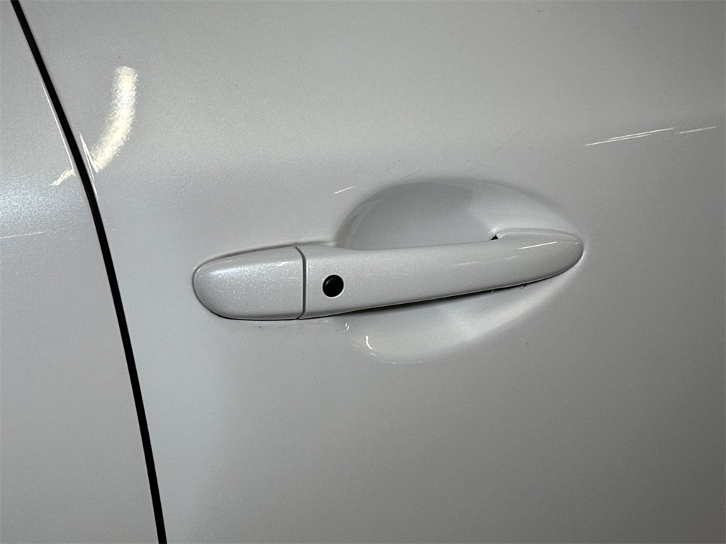 2020 Mazda CX-5 Touring Image 20 of 30