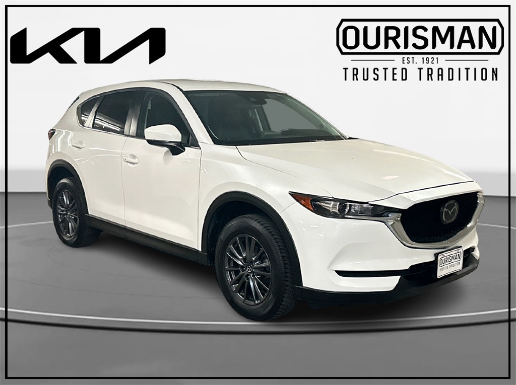 2020 Mazda CX-5 Touring Image 2 of 30