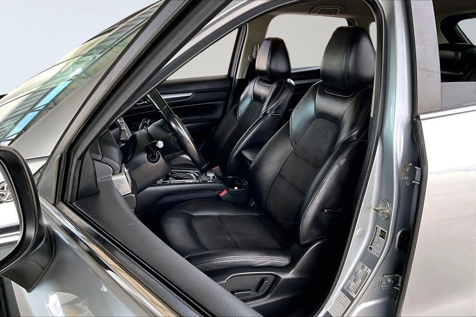 2020 Mazda CX-5 Touring Image 11 of 31