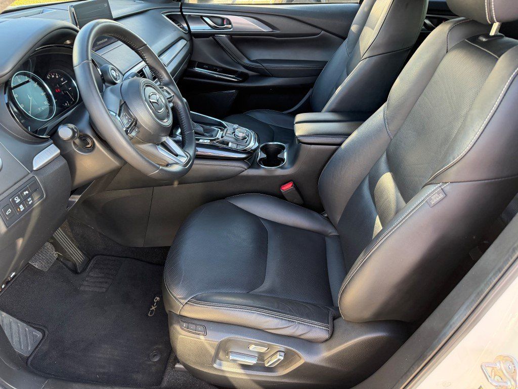 2020 Mazda CX-9 Grand Touring Image 11 of 35
