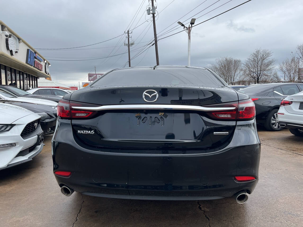 Vehicle image 5 of 11